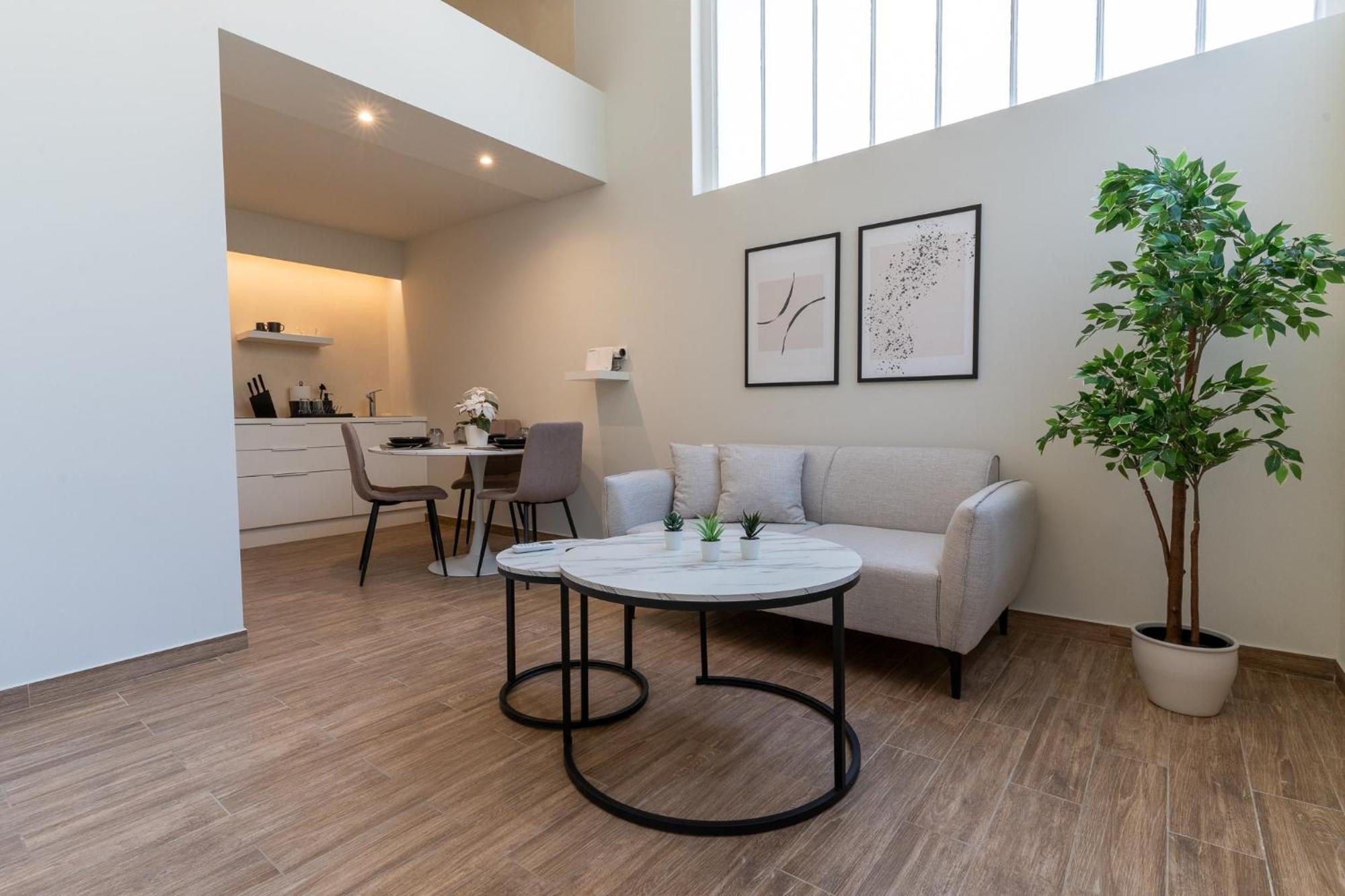 דירות אתונה Acropolis Local Loft מראה חיצוני תמונה