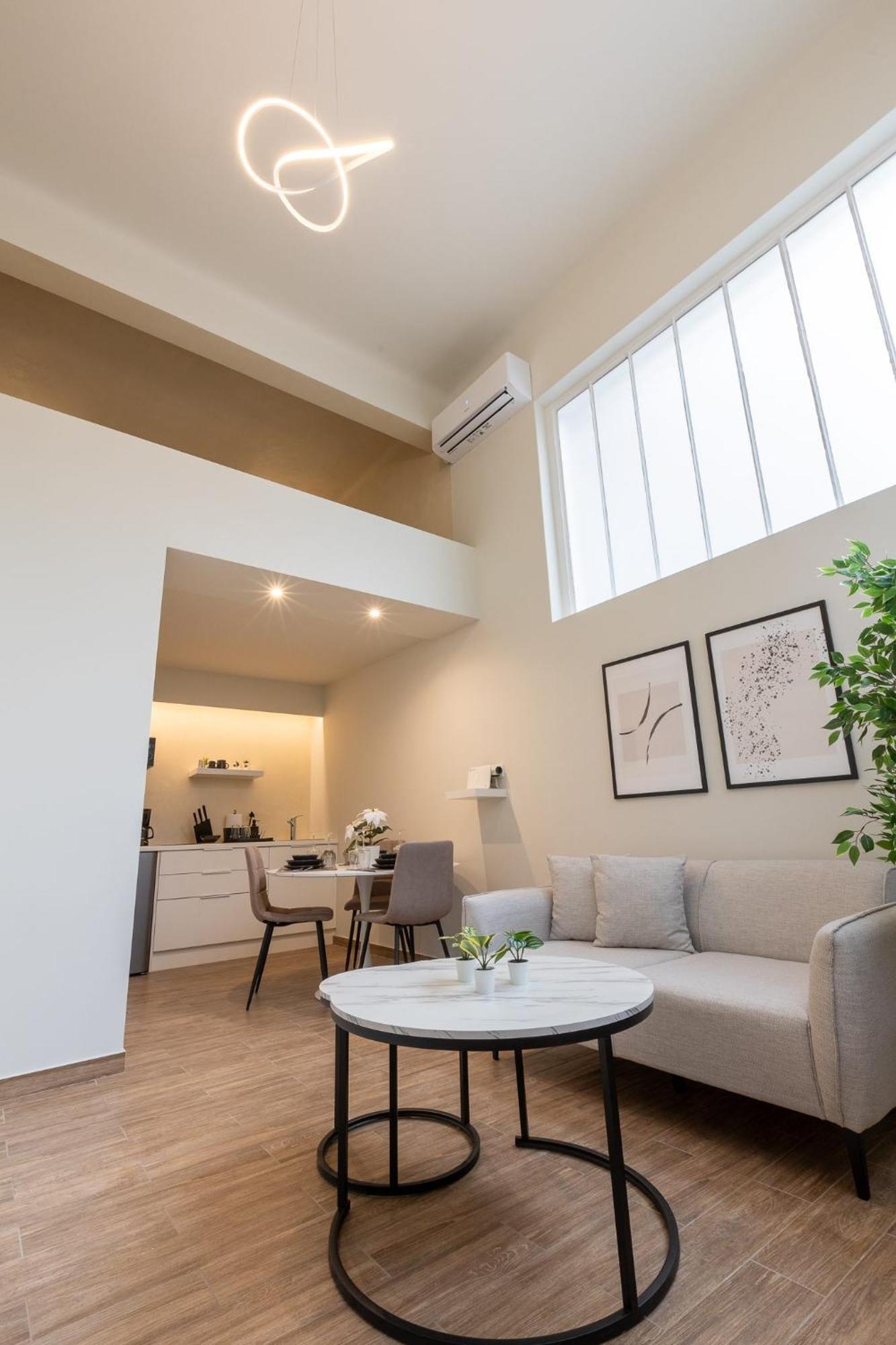 דירות אתונה Acropolis Local Loft מראה חיצוני תמונה